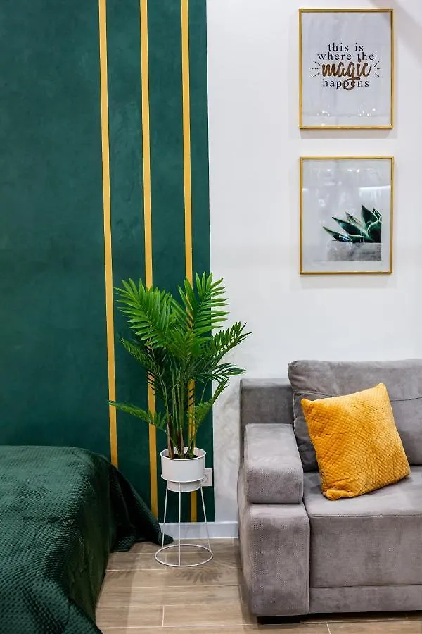 Emerald Lux Apartment. Liveinlviv 0*, Lviv Ukrajna